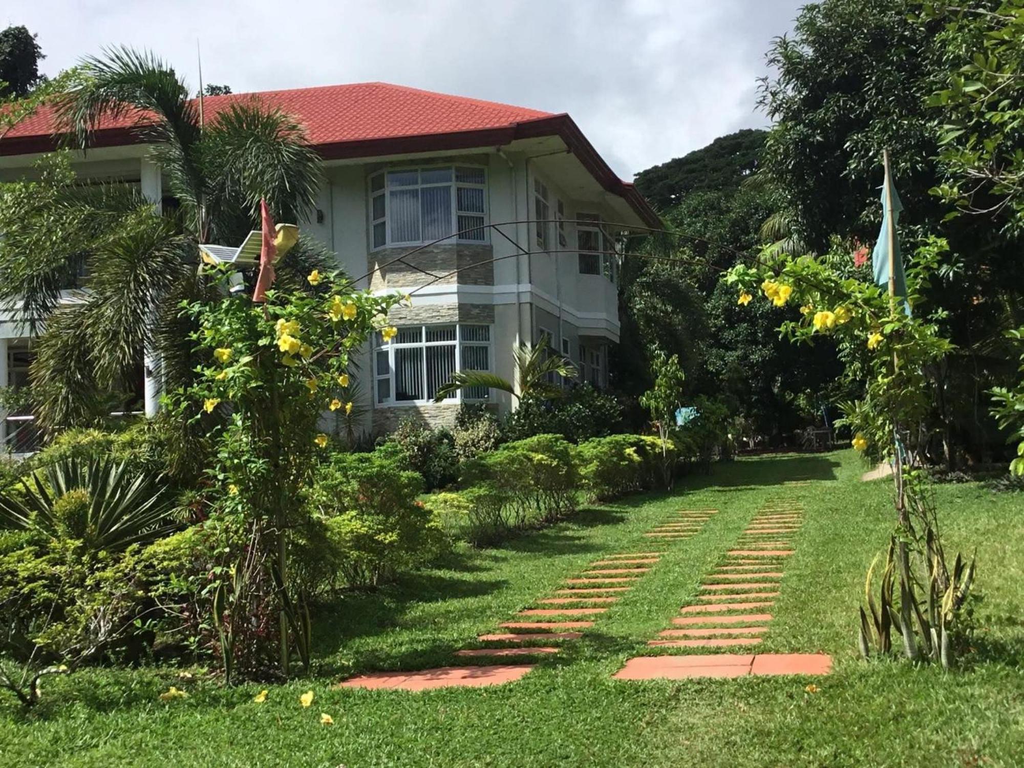 Camiguin Lanzones Resort Mambajao Ngoại thất bức ảnh