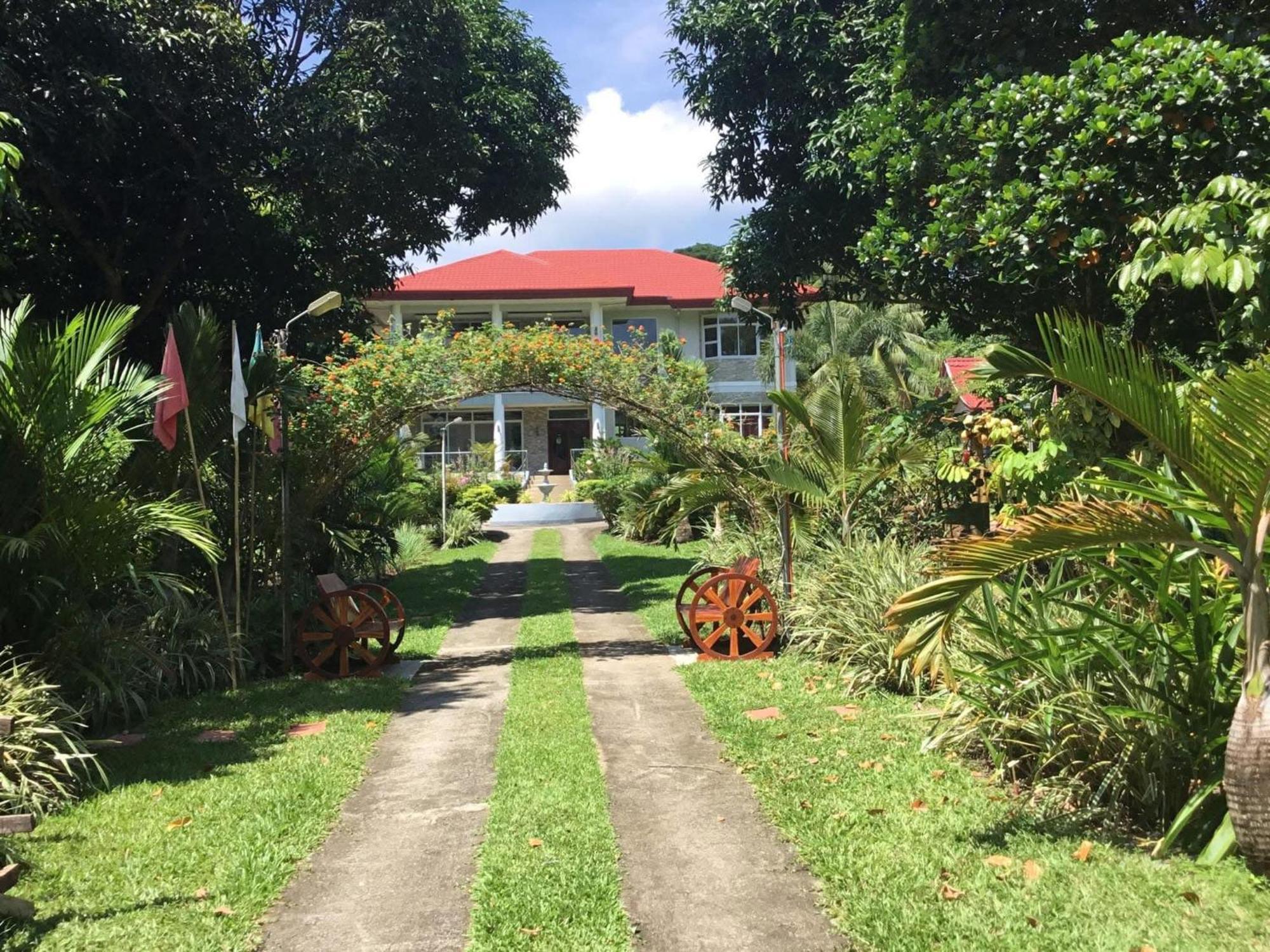 Camiguin Lanzones Resort Mambajao Ngoại thất bức ảnh