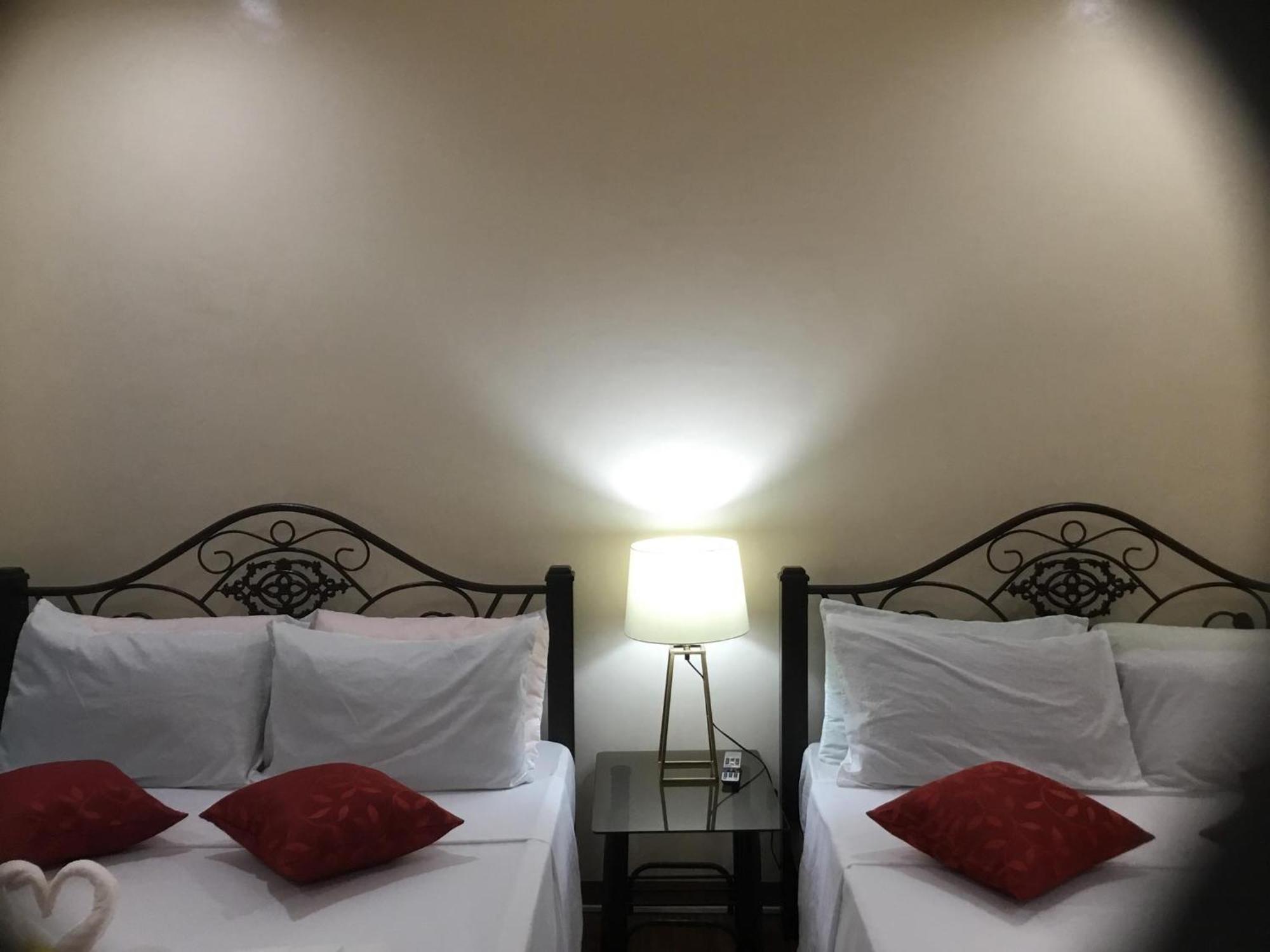 Camiguin Lanzones Resort Mambajao Ngoại thất bức ảnh