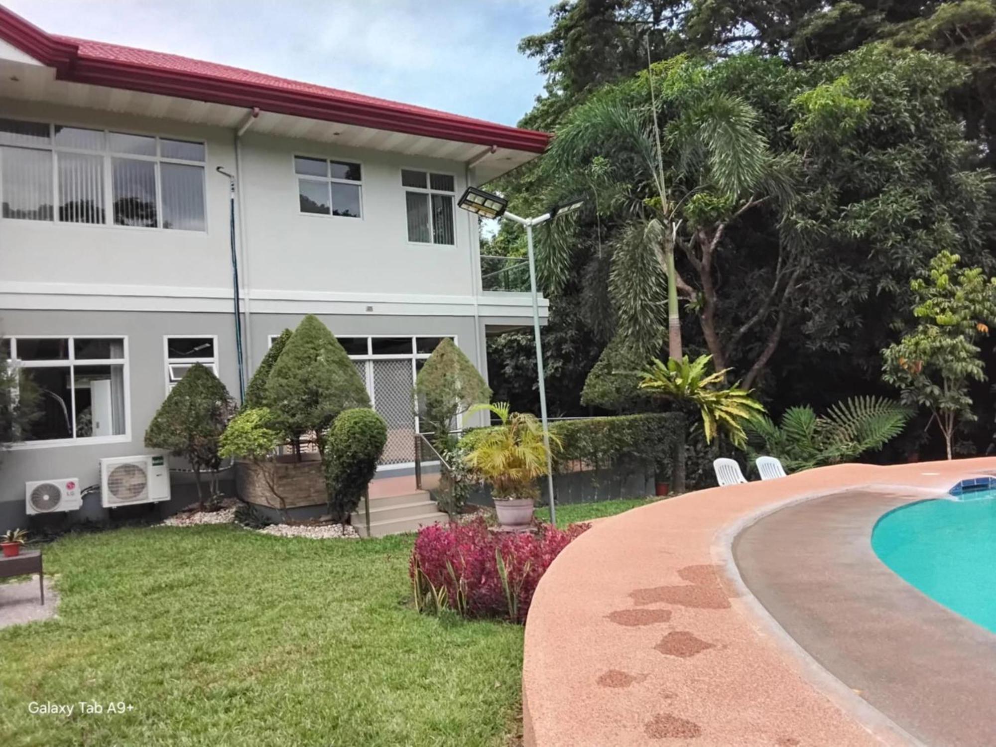 Camiguin Lanzones Resort Mambajao Ngoại thất bức ảnh
